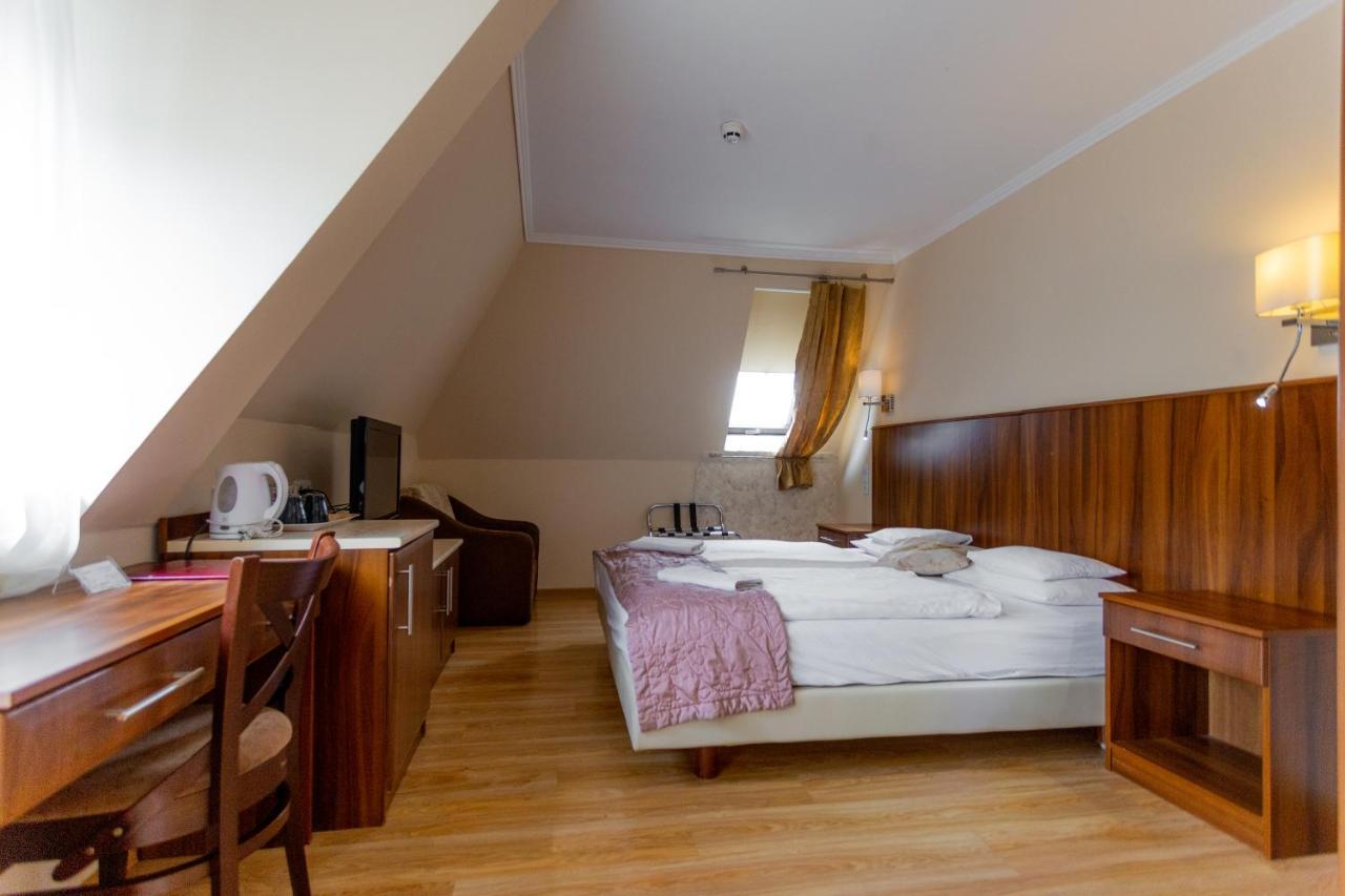 Bed and Breakfast Petreny Borpanzio Egerszalók Exterior foto